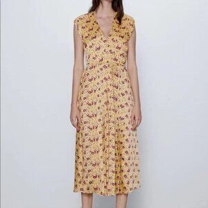 Zara - Yellow A-Line Sleeveless Floral Pleated Maxi / Midi Dress
